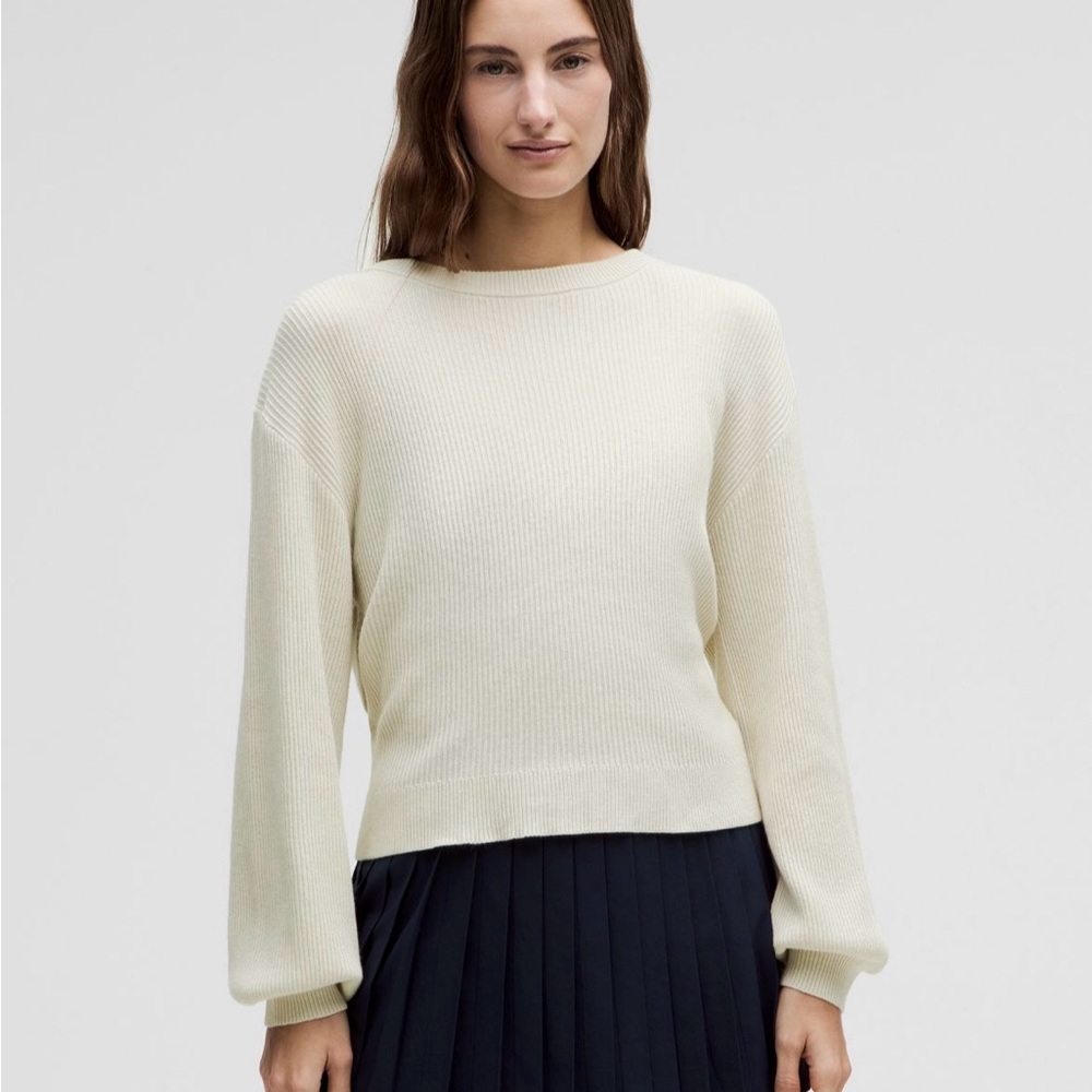 NWT Lululemon Athletica Cream Crew Neck Sweater
